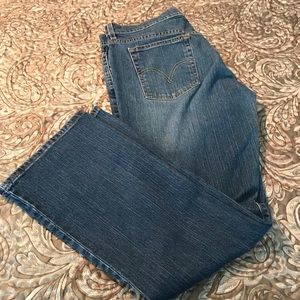 Levi’s boot cut jeans